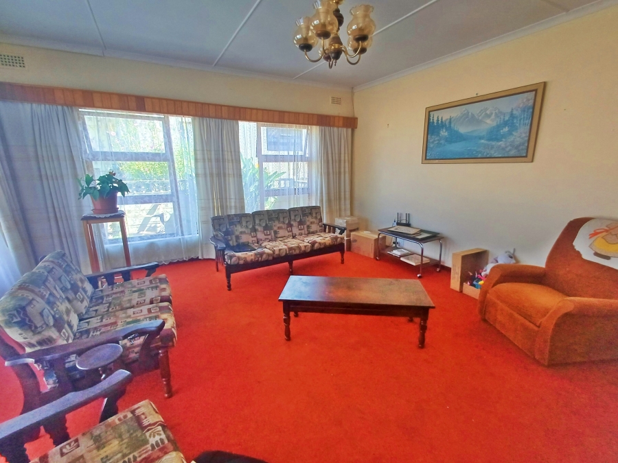 To Let 3 Bedroom Property for Rent in Bredasdorp Western Cape